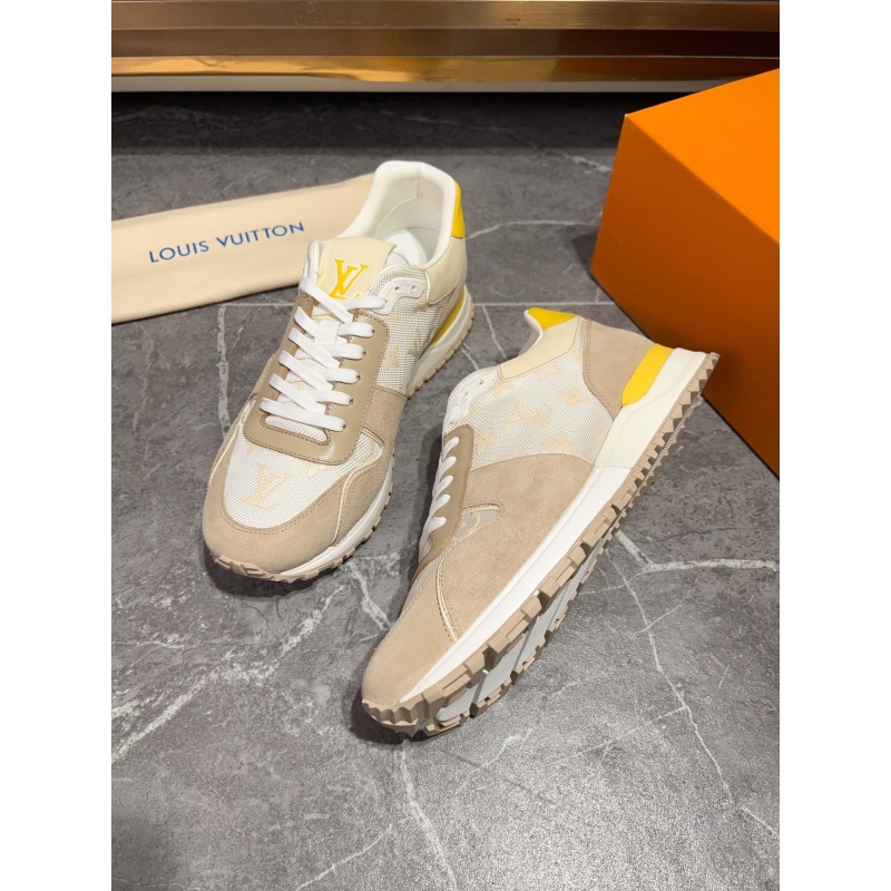 l**is V*t*n sneakers